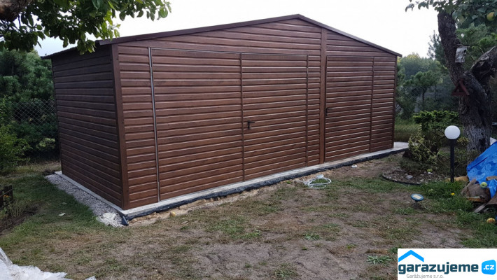 WOOD Z002 - zahradní domek z plechu v dekoru dřeva 6 x 3 m